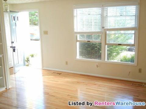 7322 Hidden Cove - Photo 2 of 15
