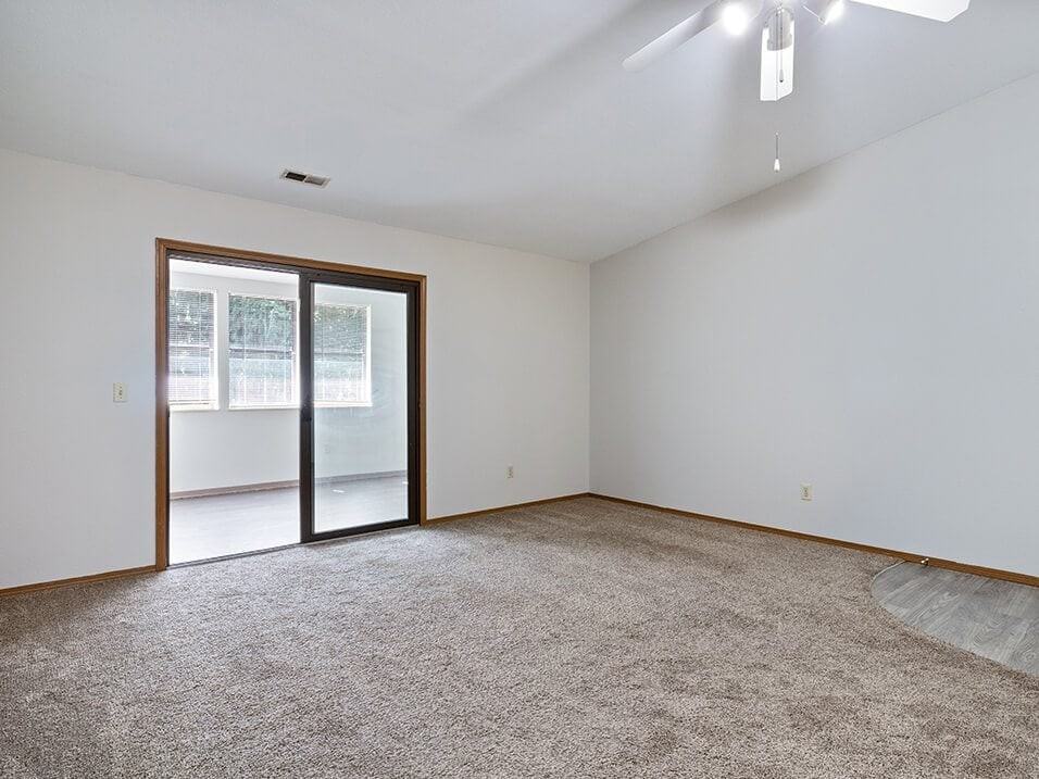 Valley Stream Apartments - Photo 6 of 23