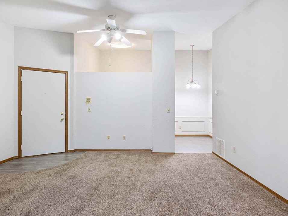 Valley Stream Apartments - Photo 7 of 23