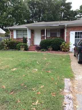 4894 Robin Hood Rd - Photo 2 of 16