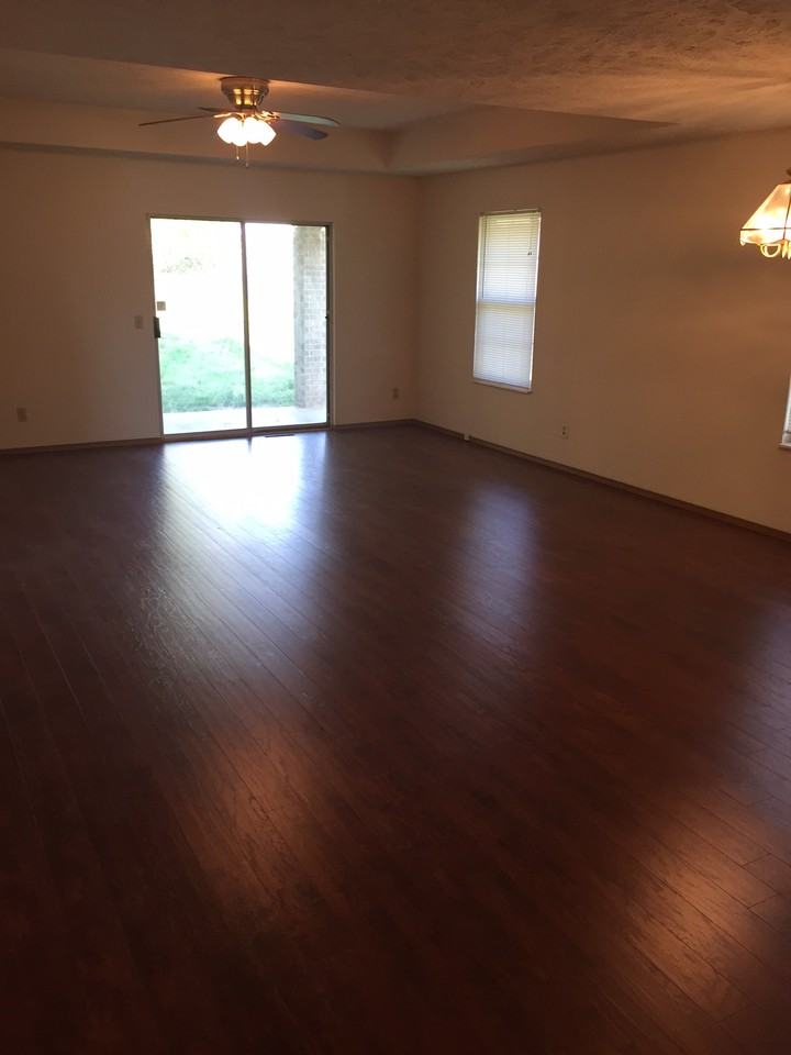3360 S Parkmont Ct #1 - Photo 3 of 21
