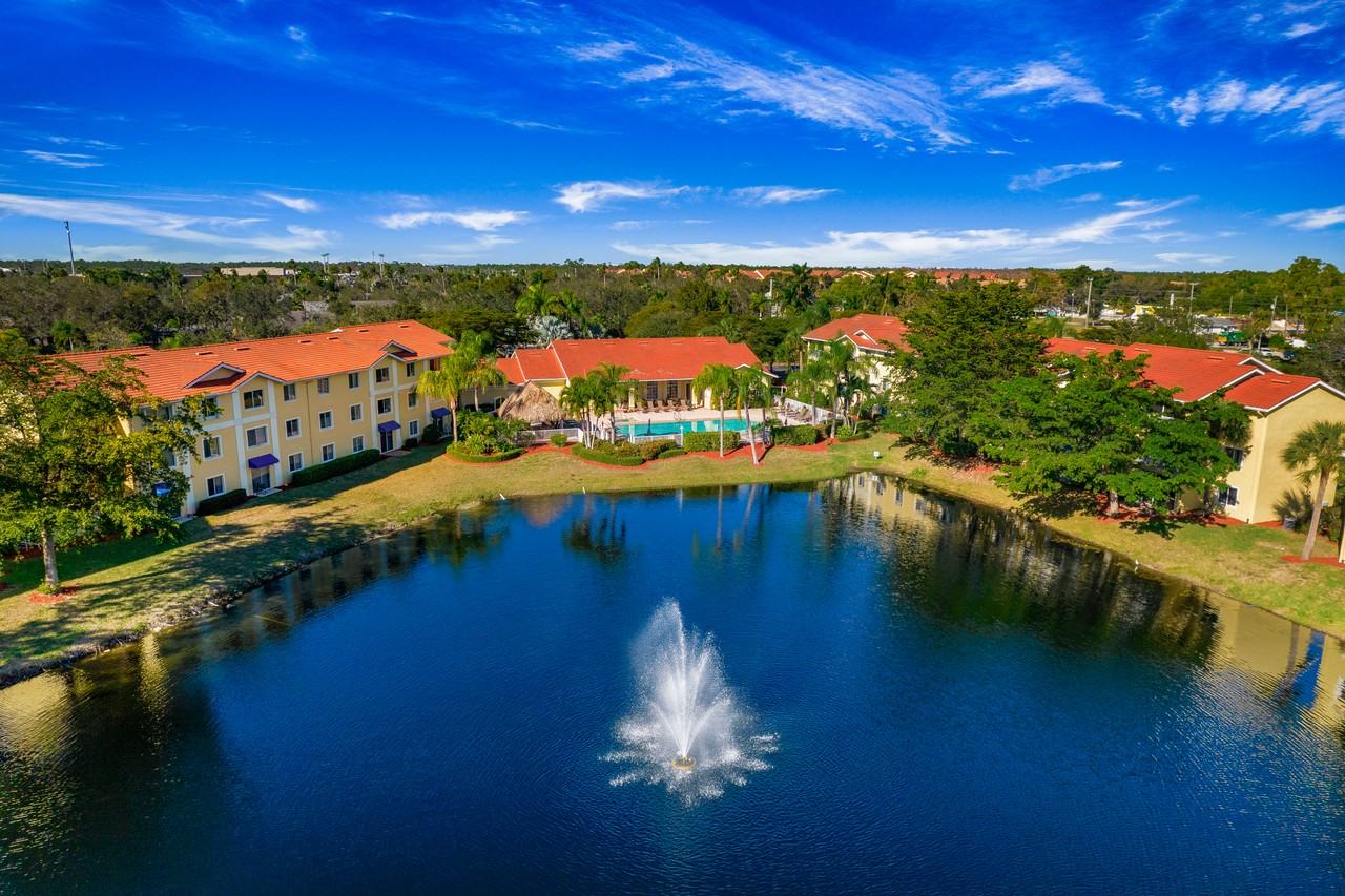 8271 Key Royal Circle #924 - Photo 2 of 39