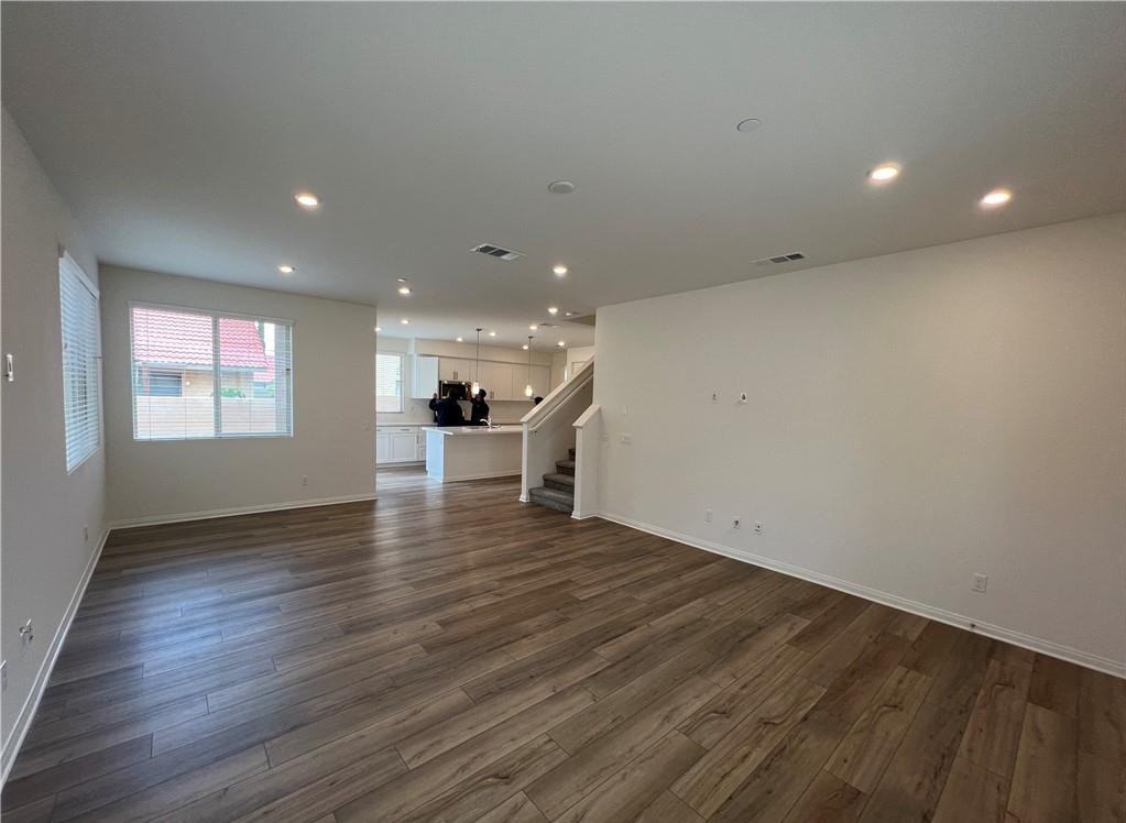 1454 Laurelwood Drive - Photo 3 of 17