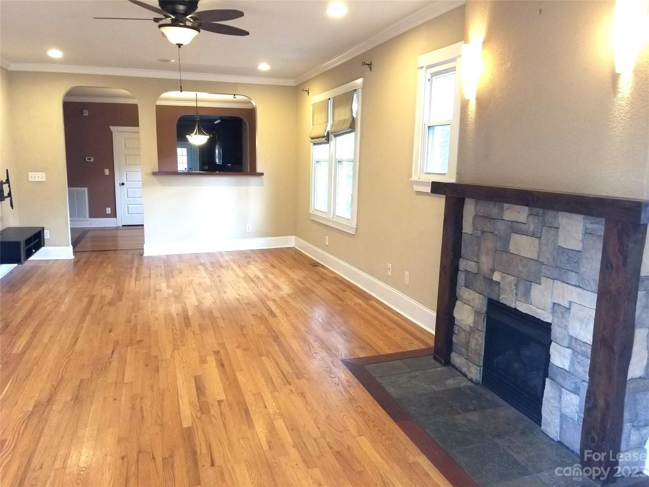 1821 Wilmore Dr - Photo 5 of 19