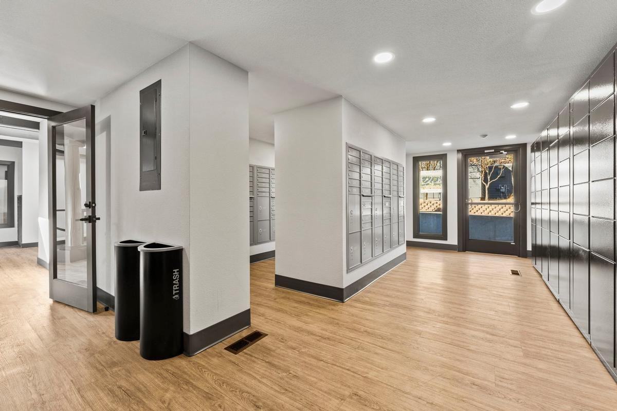 3300 Skyline Boulevard - Photo 2 of 14