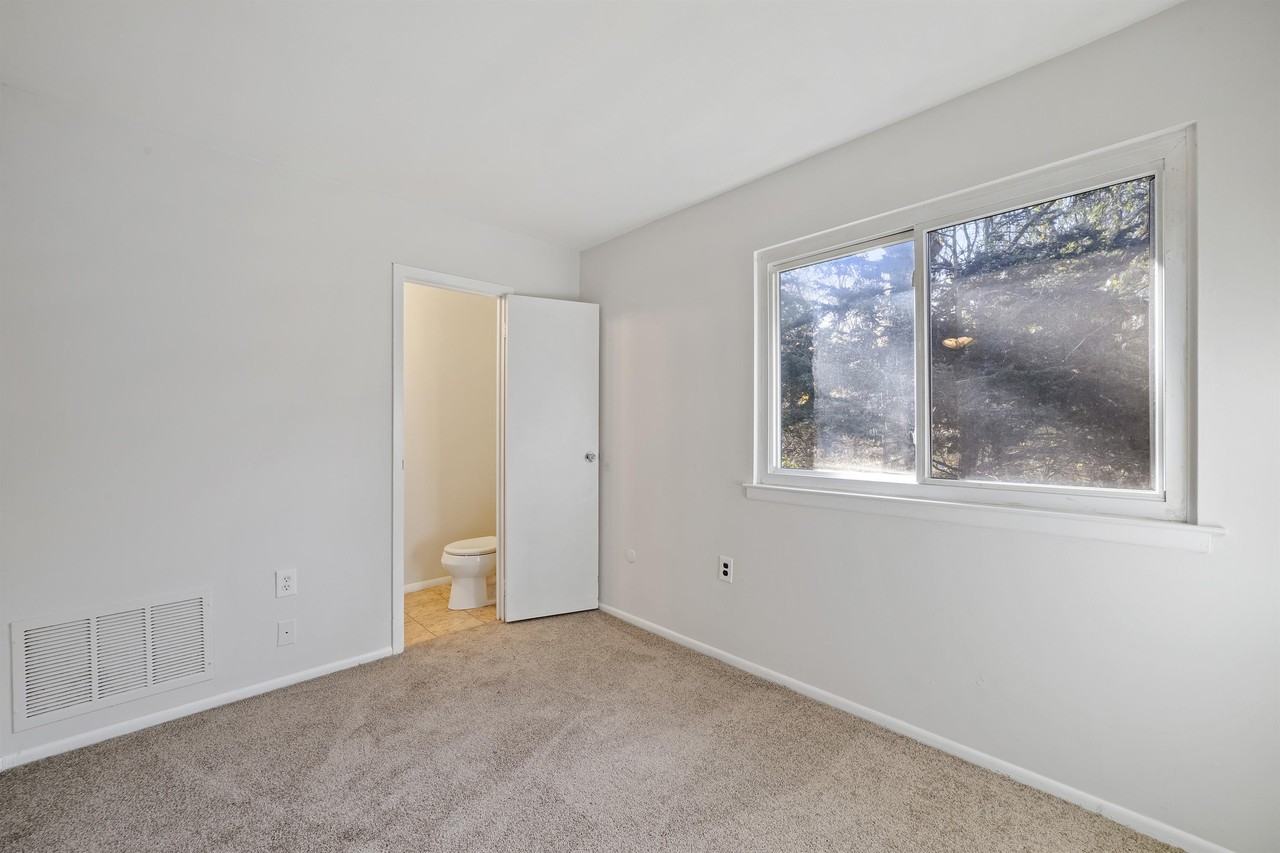 706 Timber Creek Rd #1 - Photo 7 of 21