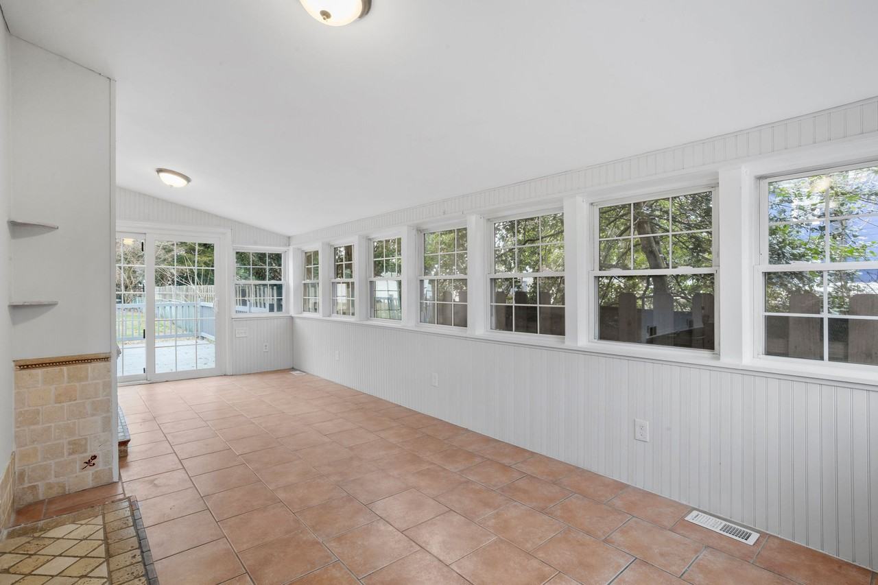 20 Lake Ave #1 - Photo 7 of 24