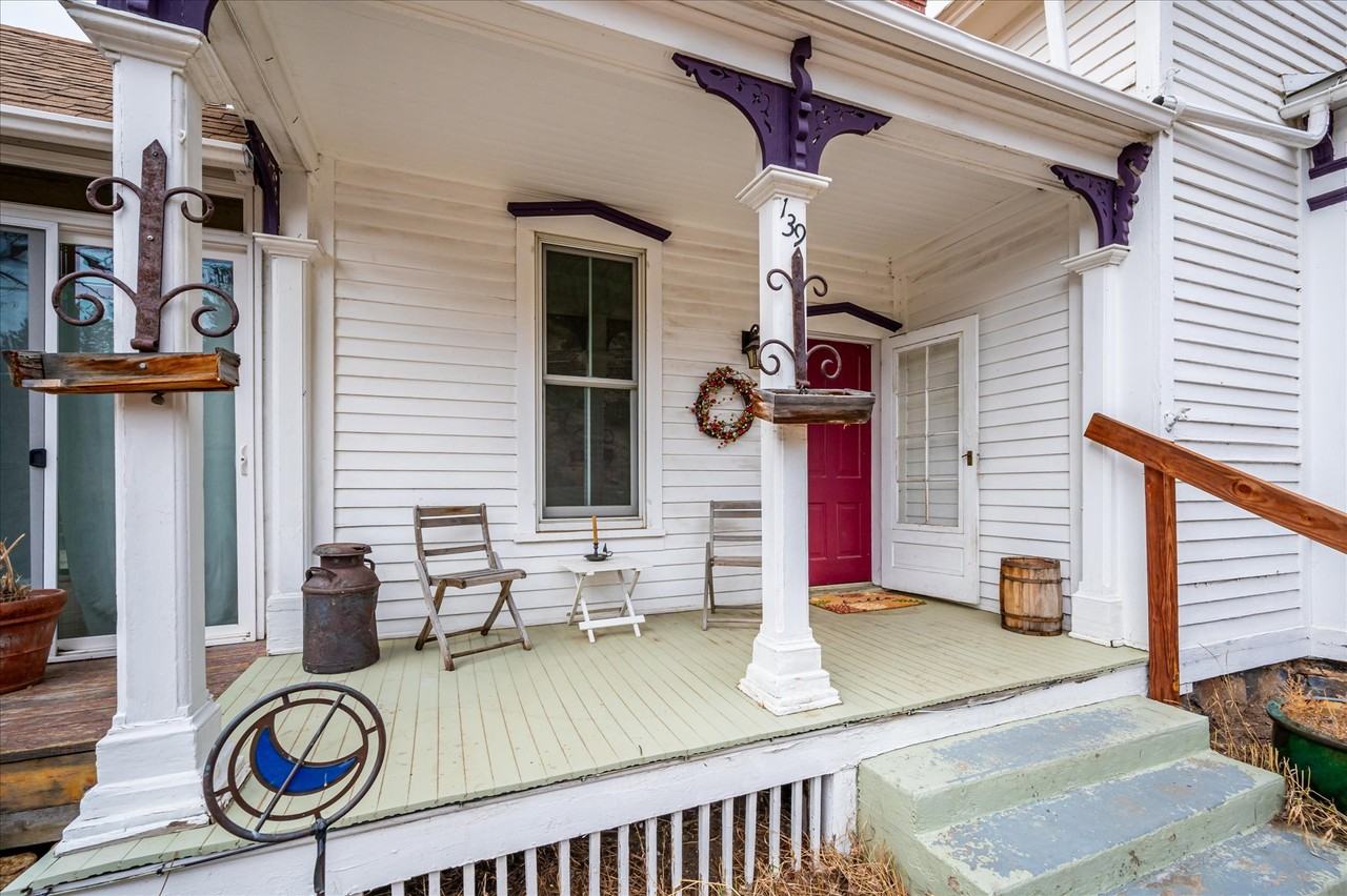 139 Virginia Canyon Rd #1 - Photo 4 of 37