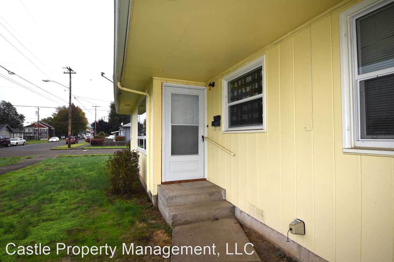 221, 223, 225 E. Carolina St. - Photo 3 of 17