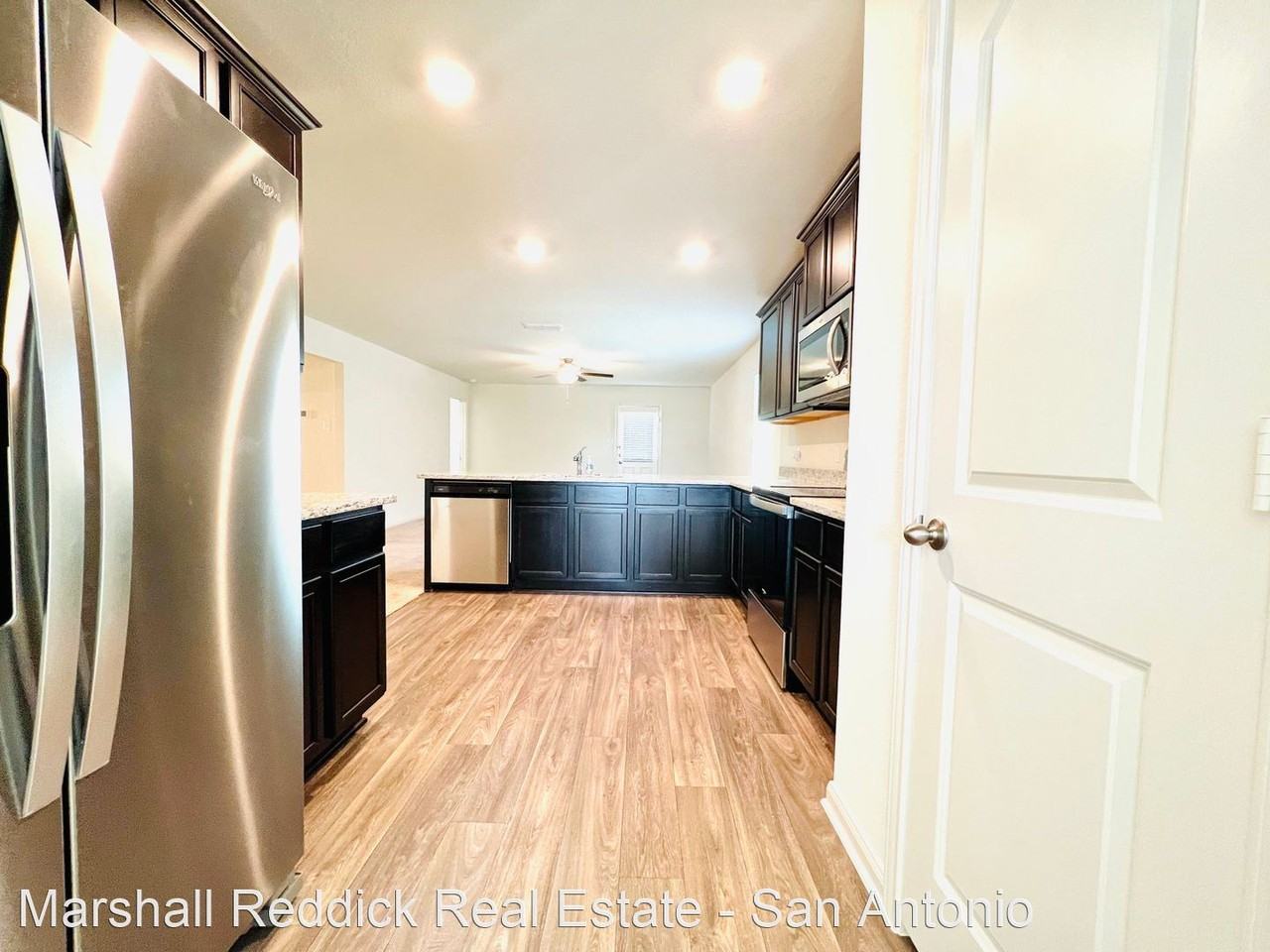 11851 Davalos Ln - Photo 3 of 21