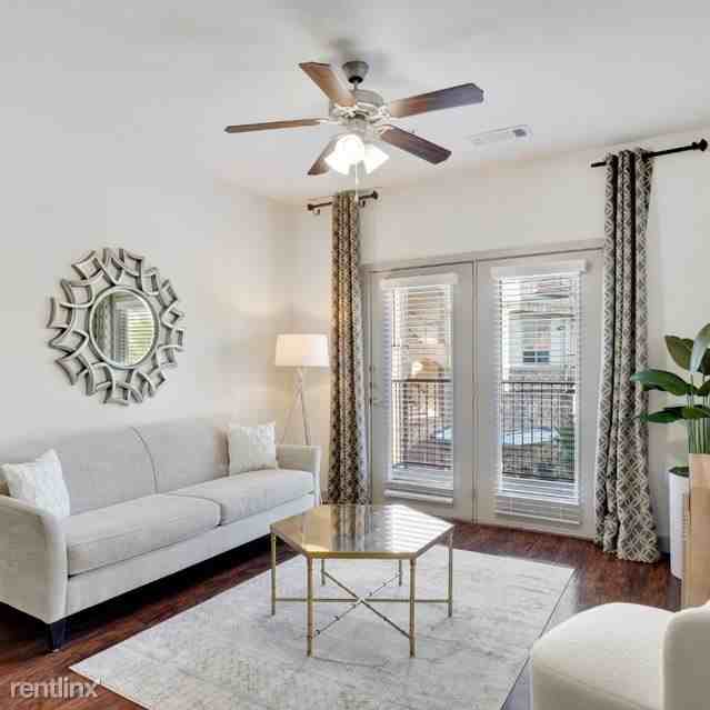 1601 E Debbie Ln - Photo 3 of 10