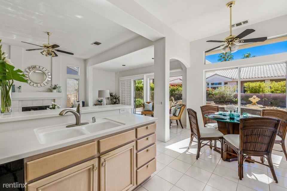 78577 Waterfall Dr - Photo 3 of 15