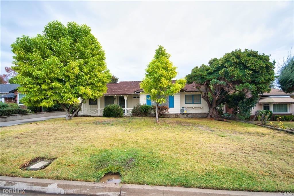 6572 Provence Rd - Photo 3 of 12