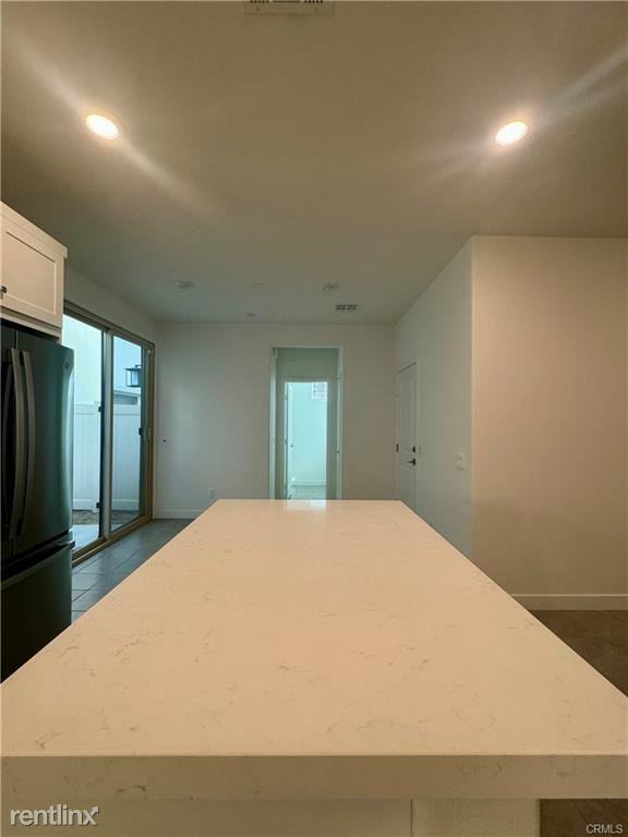 510 Embrook Way - Photo 2 of 10