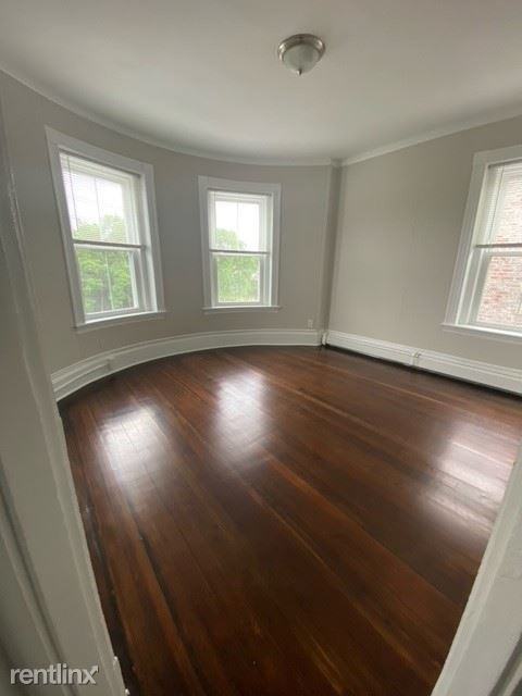 56 Empire St - Photo 3 of 9