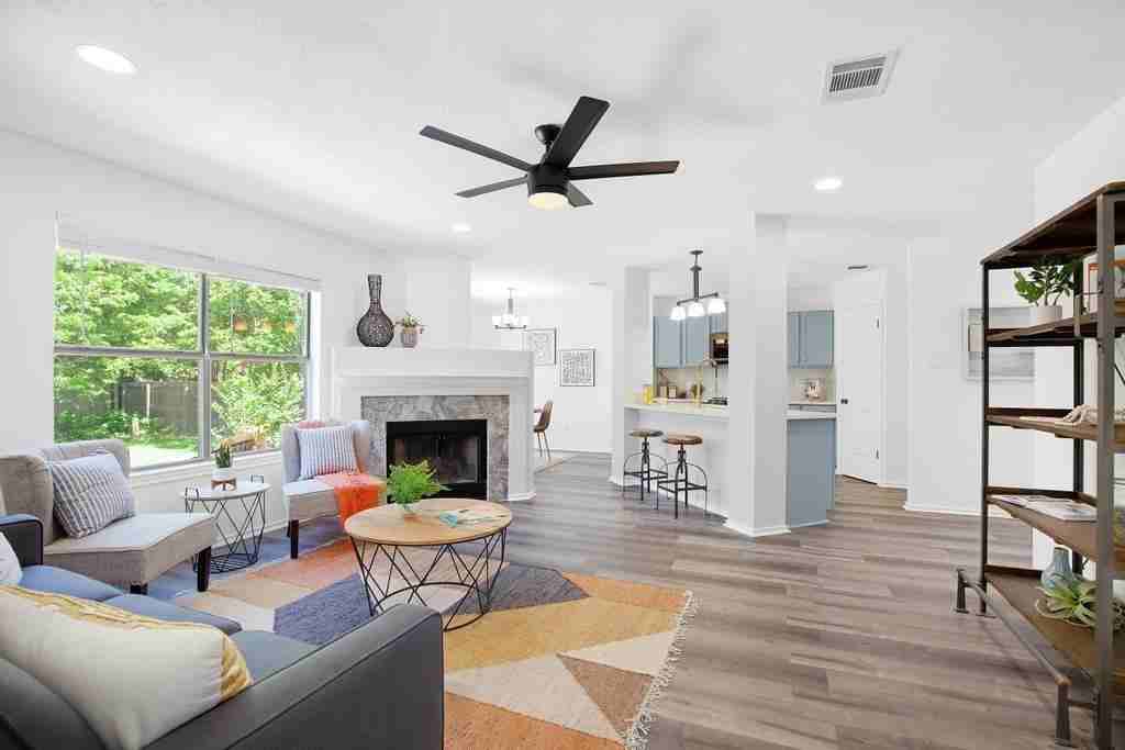 2203 Lexfield Ln - Photo 6 of 28