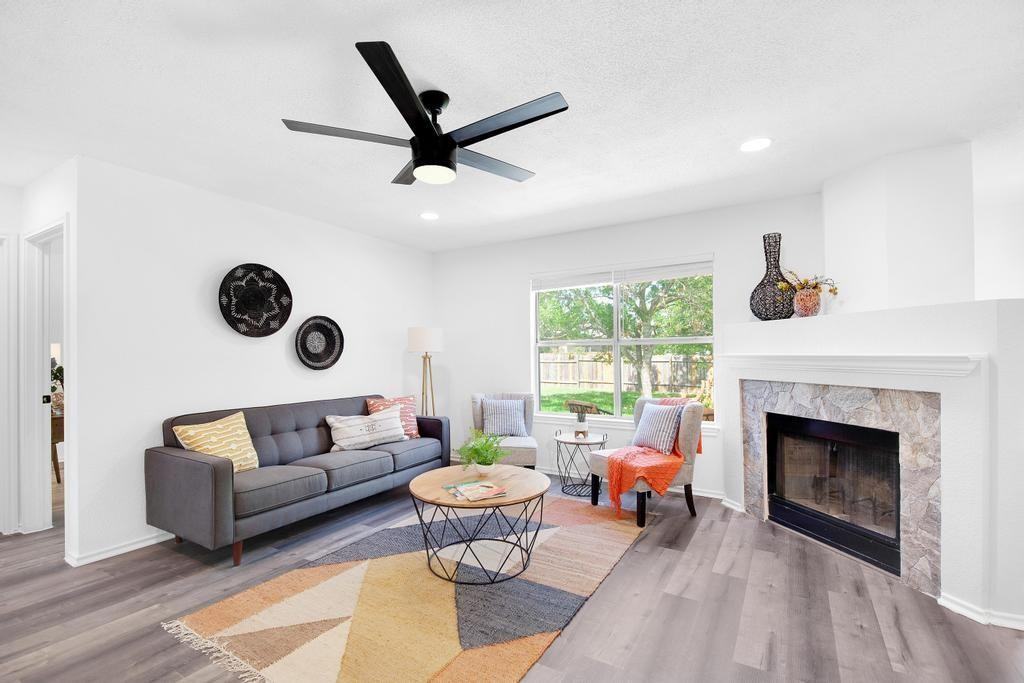 2203 Lexfield Ln - Photo 7 of 28