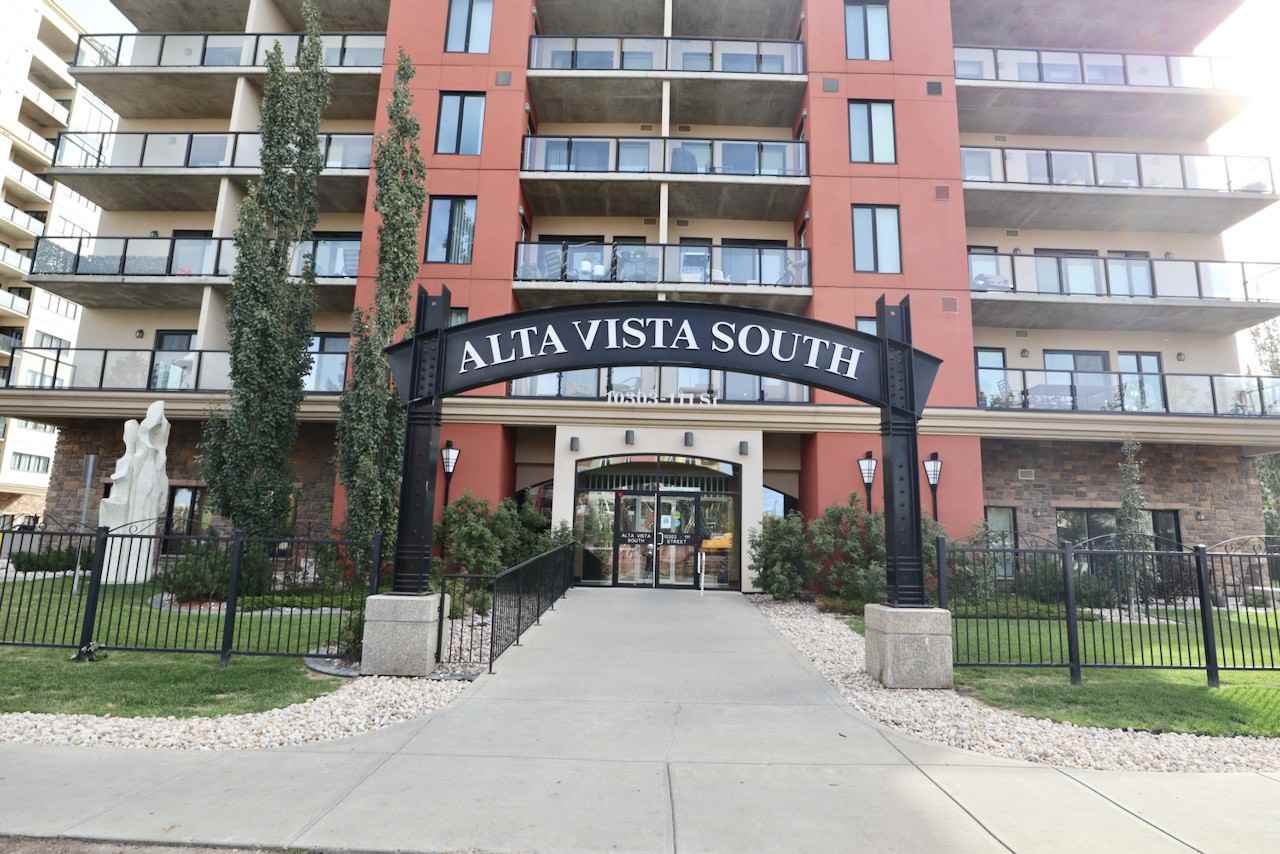 1207 111 St Nw - Photo 2 of 28