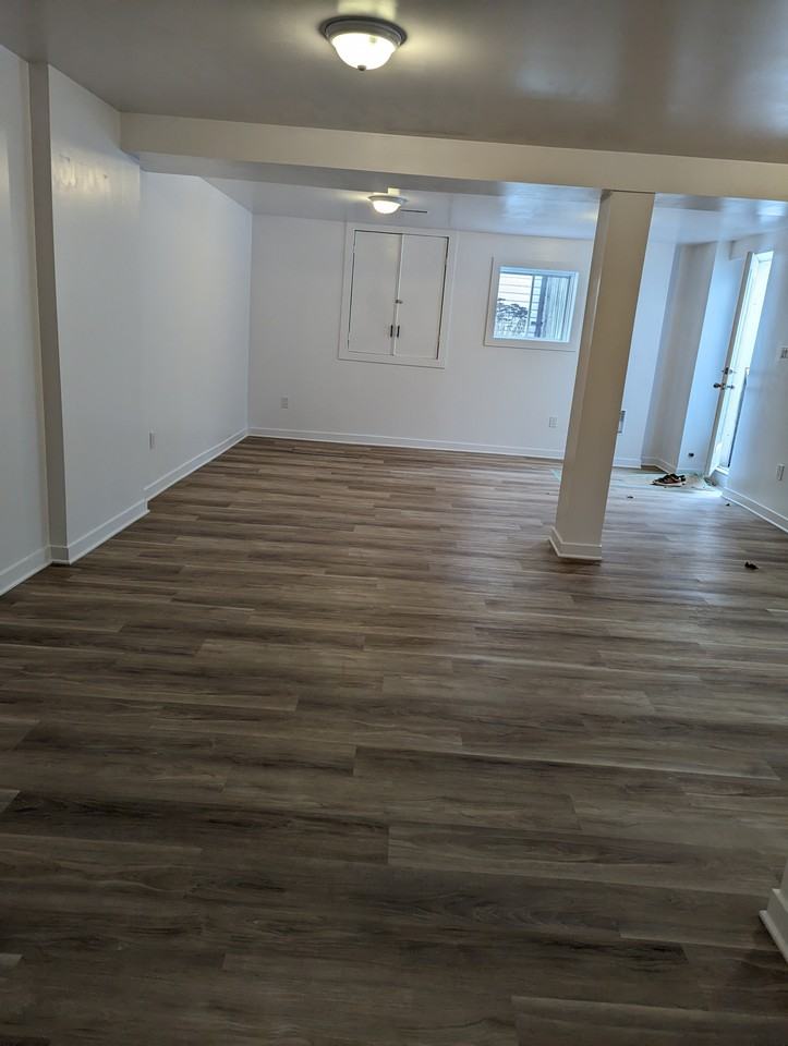 Woodmount Dr & Ritson Rd N - Photo 4 of 12