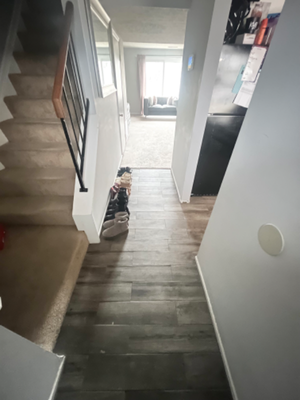 6435 Lacrosse Ln Ne - Photo 3 of 14