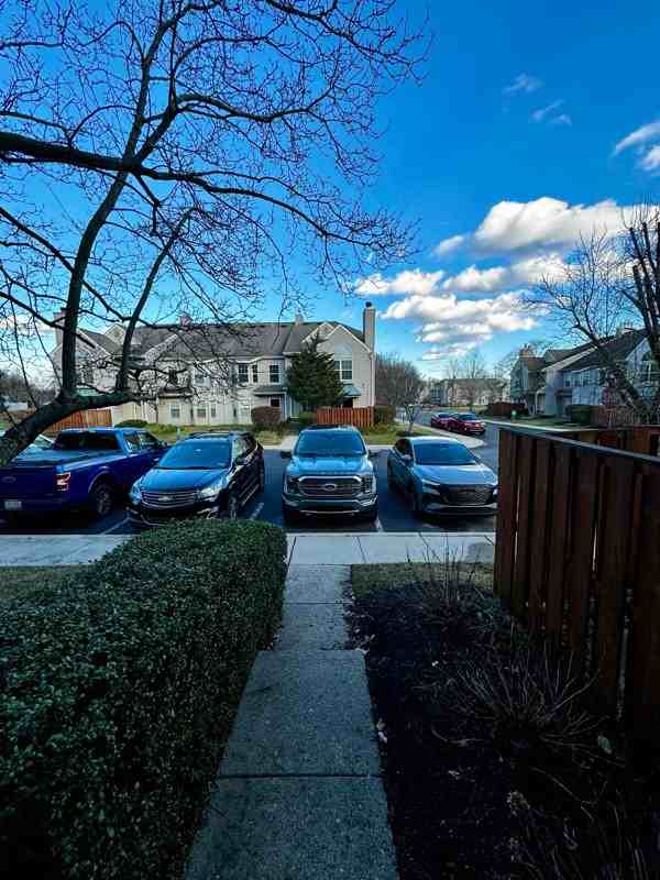 2102 Brookhaven Dr - Photo 2 of 12