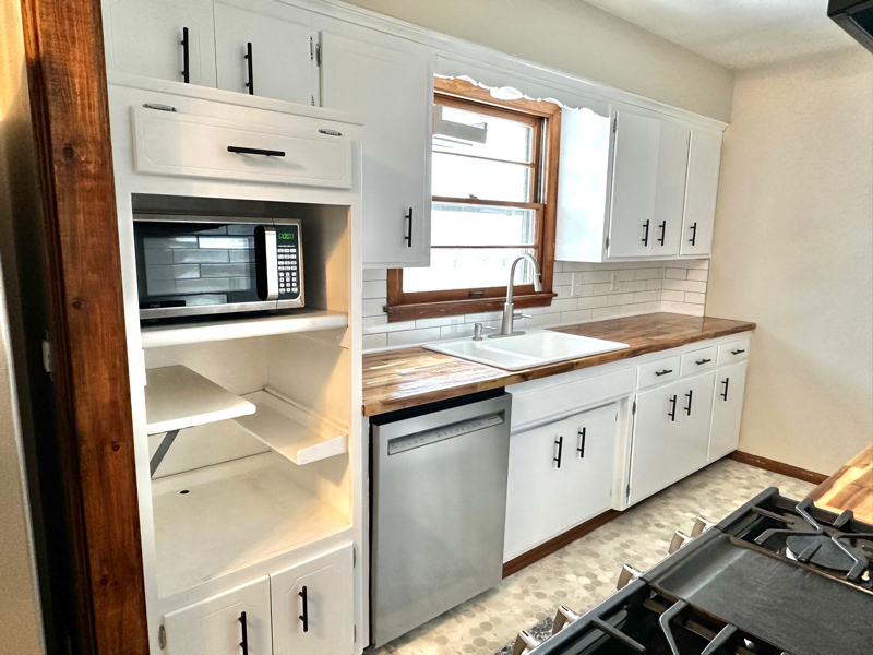 3400 Edgewood Ave N #1 - Photo 2 of 24