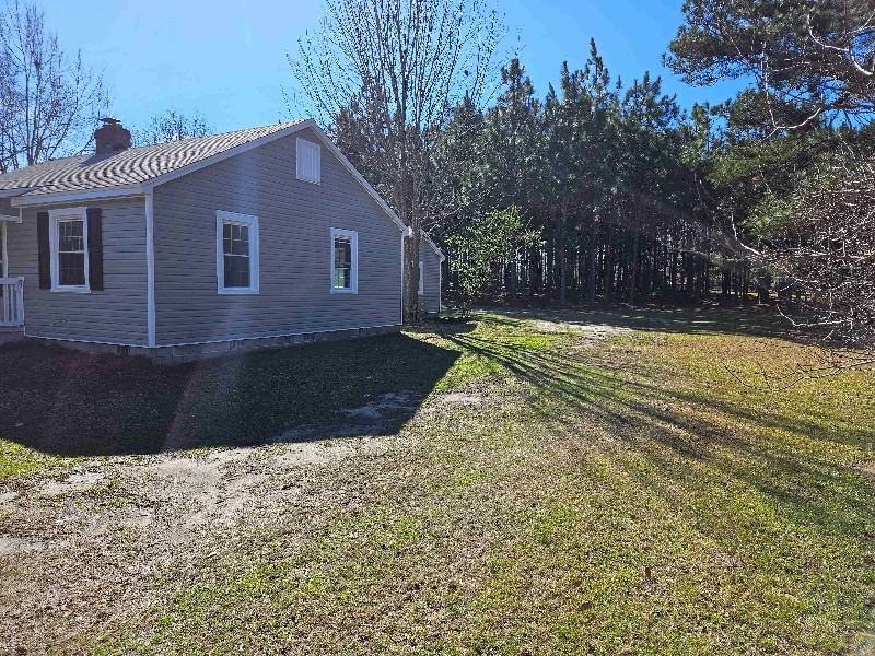 209 Pershing St - Photo 3 of 15