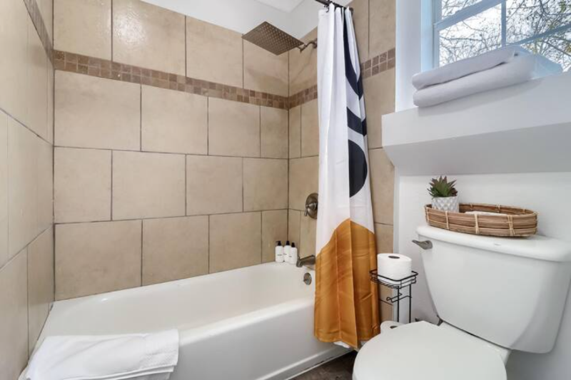 1611 Scenic Loop - Photo 3 of 24