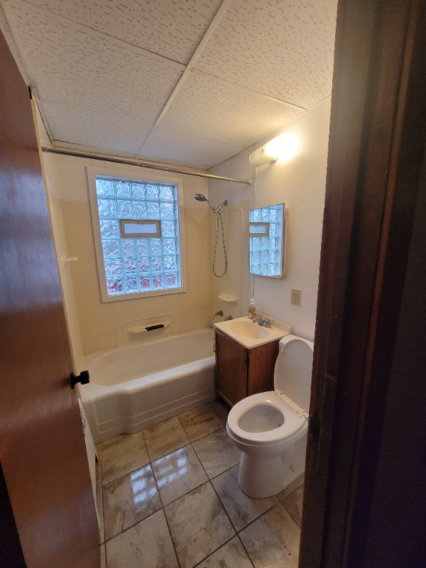 123 S Cayuga St #2 - Photo 2 of 13