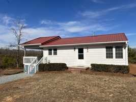 featured image of 390 Vickie Lee Dr #1