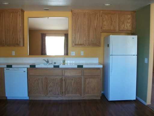 3508 E Ave H 4 - Photo 3 of 15