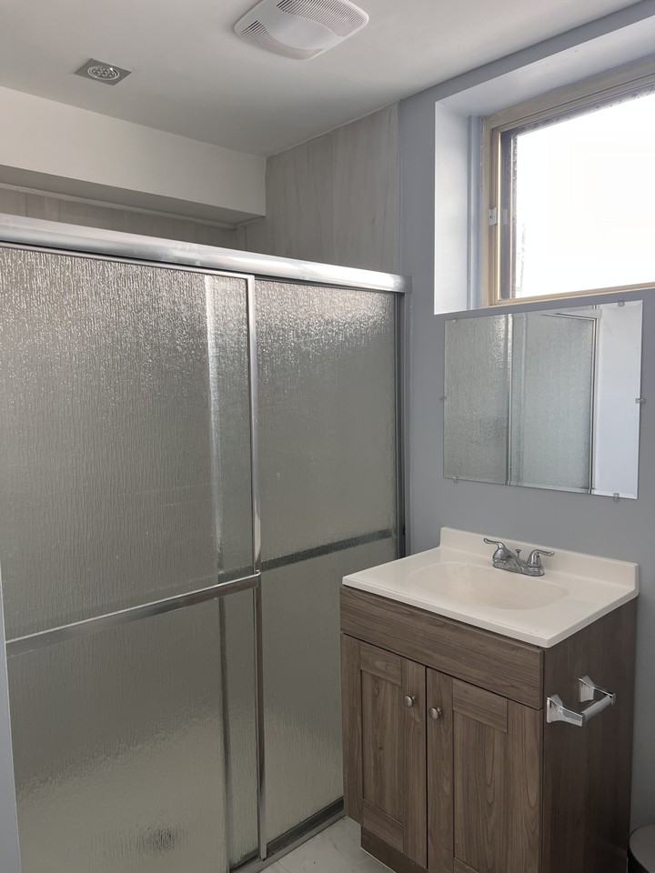 20 Omagh Avenue - Photo 3 of 15