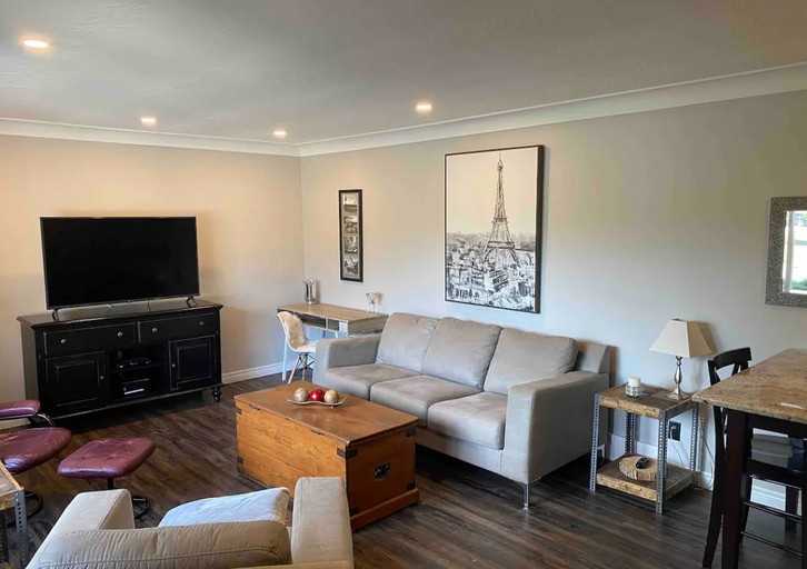 25 Allan Ave - Photo 3 of 11