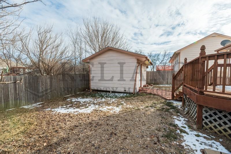 1938 S Chateau St - Photo 7 of 30