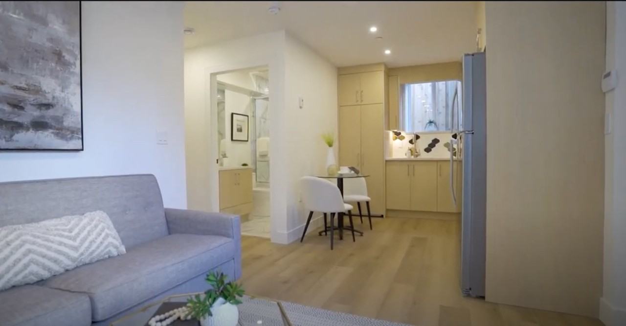 1210 Nootka Street - Photo 3 of 7