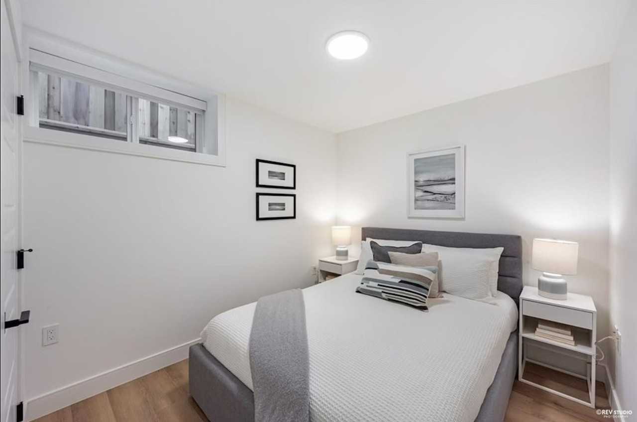 1210 Nootka Street - Photo 2 of 7