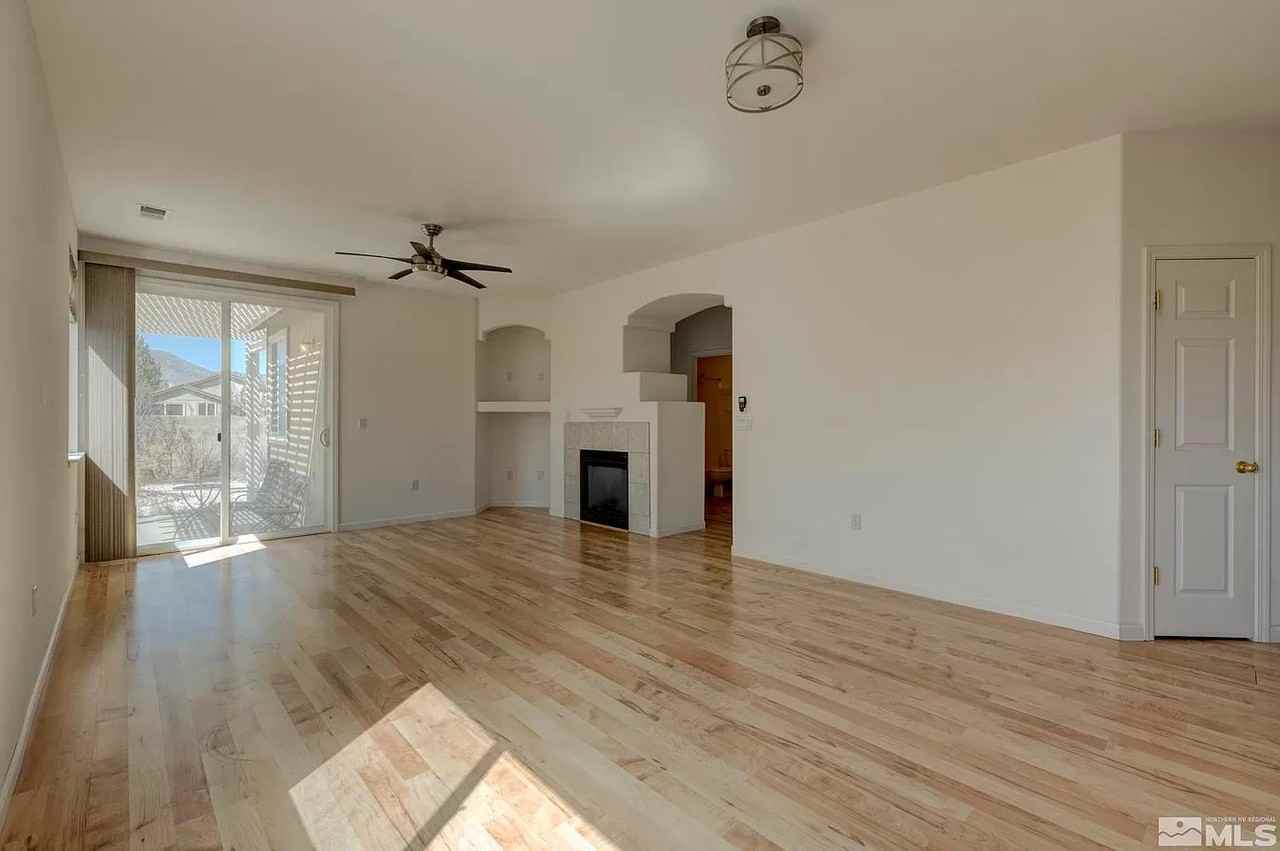 706 Dornoch Court - Photo 2 of 12