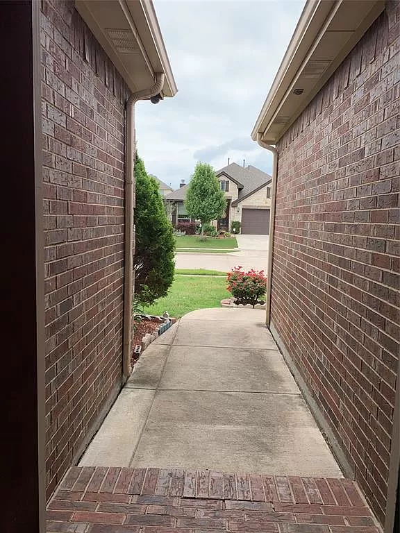 9213 Vineyard Ln #NA - Photo 3 of 39