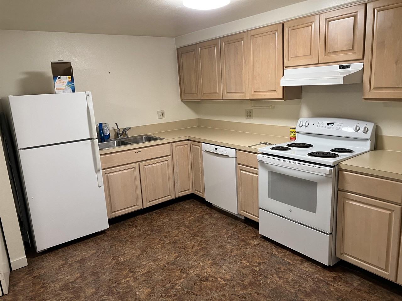 3400 23rd Ave W #B - Photo 5 of 13