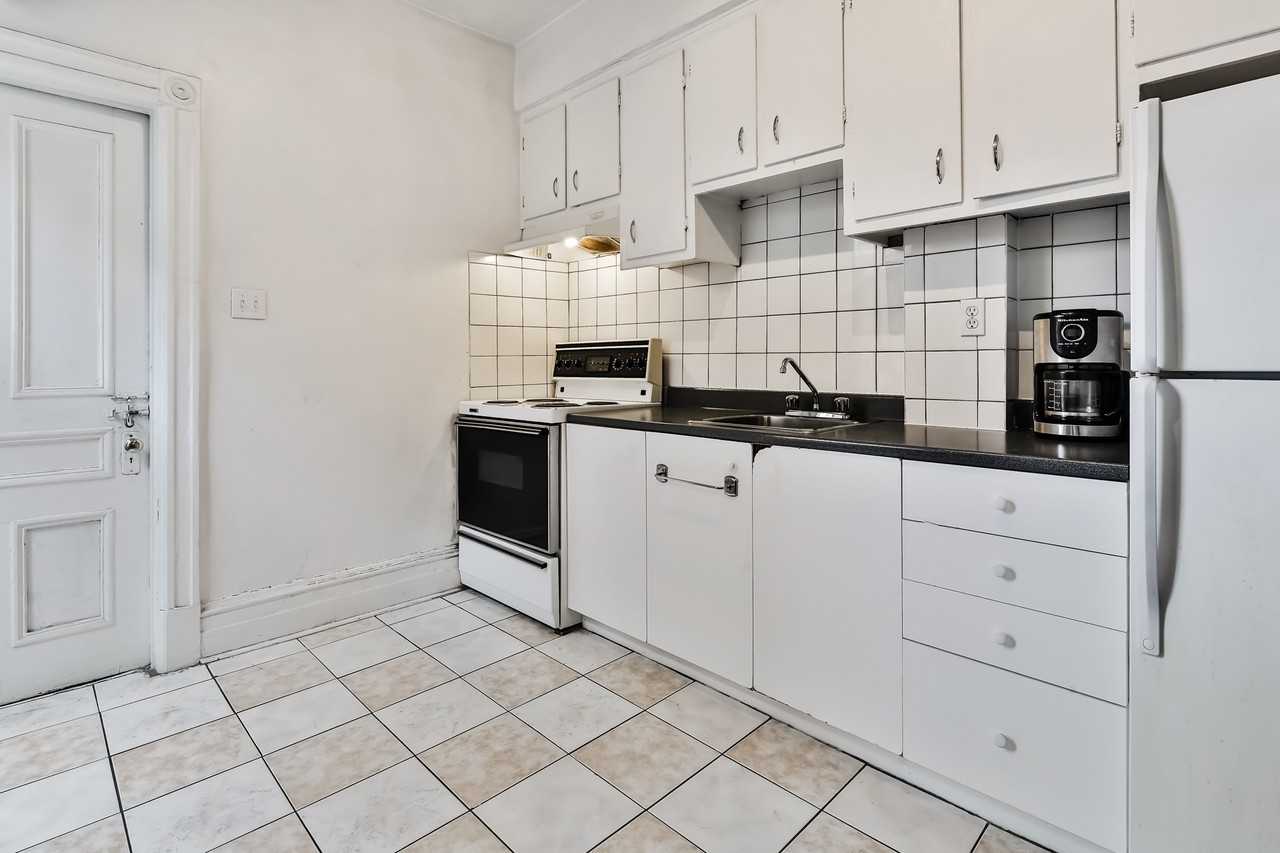 3957 Rue Saint-Urbain - Photo 3 of 14