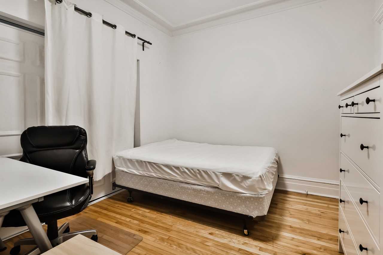 3957 Rue Saint-Urbain - Photo 7 of 14