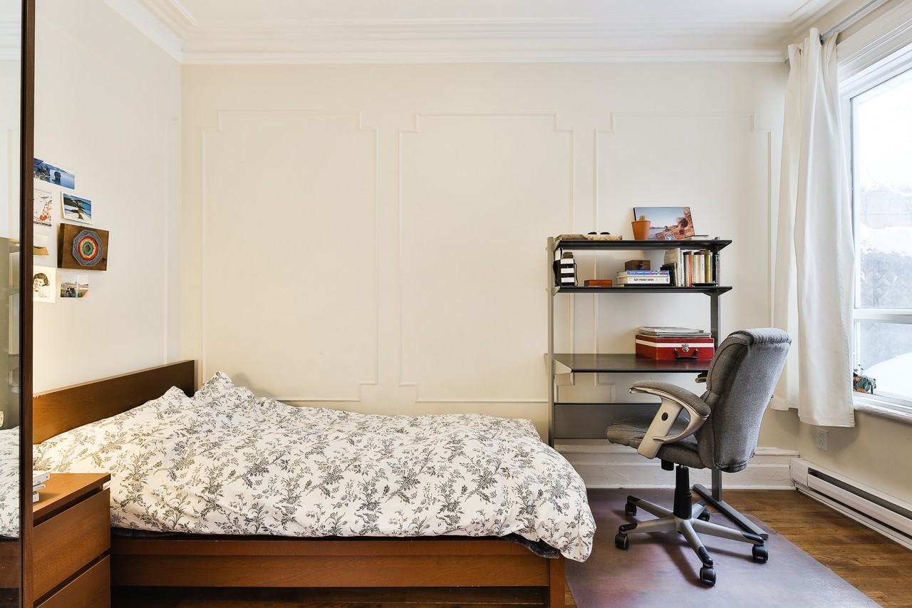 4320 Avenue de l'Hôtel-de-Ville - Photo 2 of 11