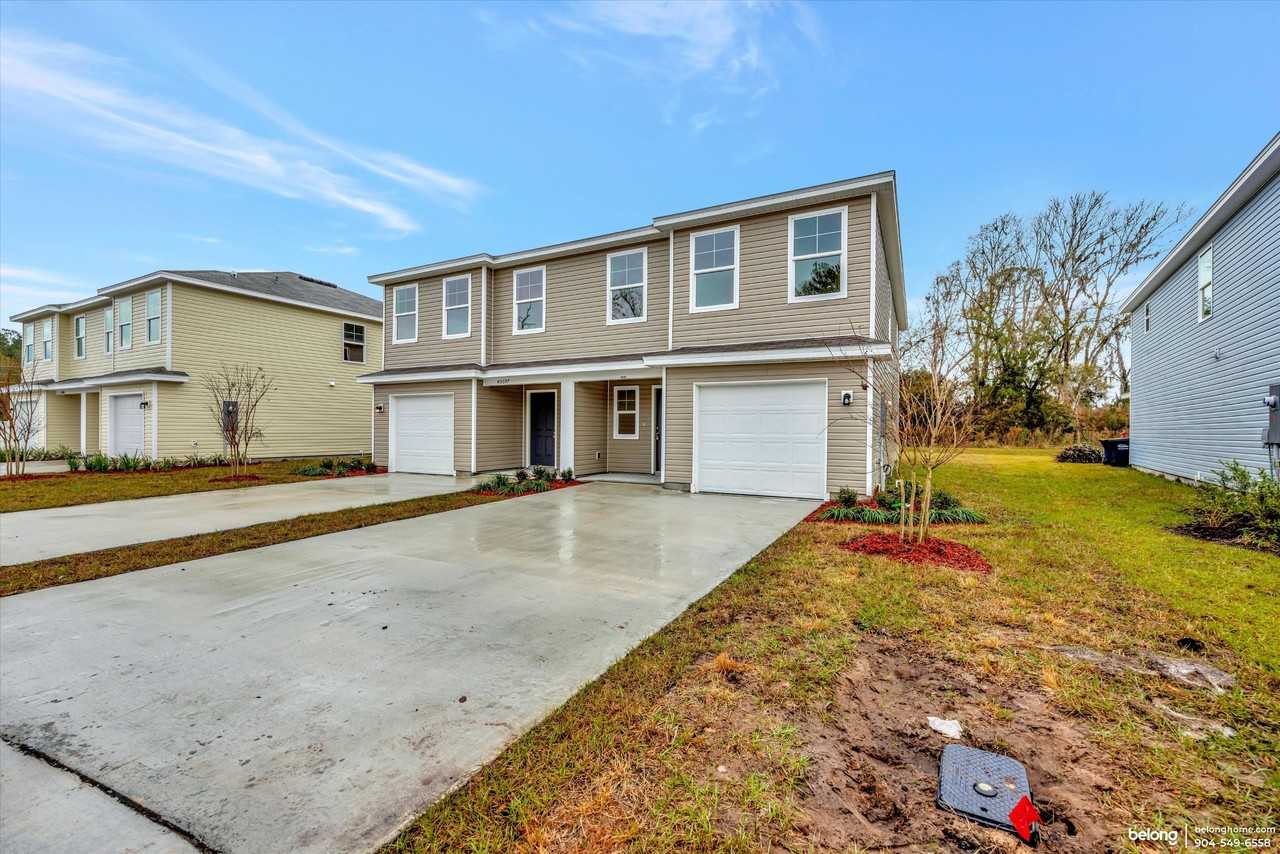 45105 Red Brick Dr - Photo 4 of 33