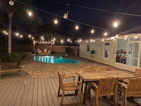 1388 Crescent Ct - Photo 3 of 32