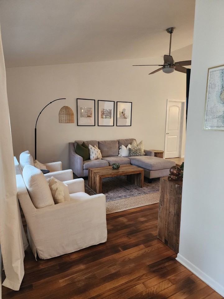 1388 Crescent Ct - Photo 5 of 32