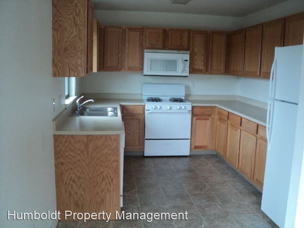 1511 - 1537 Stewart Court - Photo 2 of 3