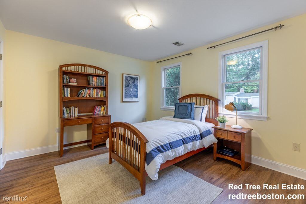 142 Hartman Rd - Photo 2 of 33