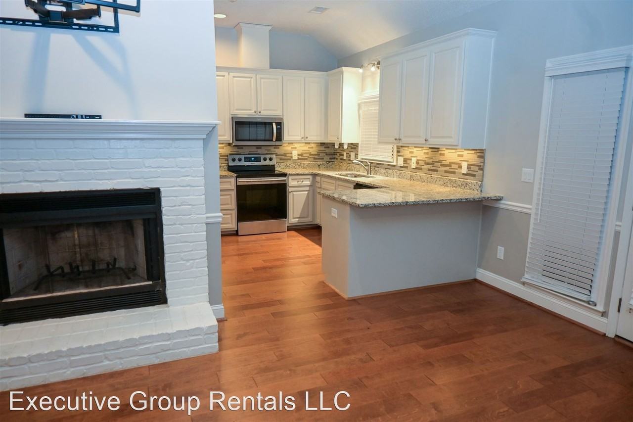 4847 Champions Way - Photo 3 of 40