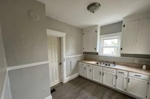 featured image of 894 Paxton Rd #2