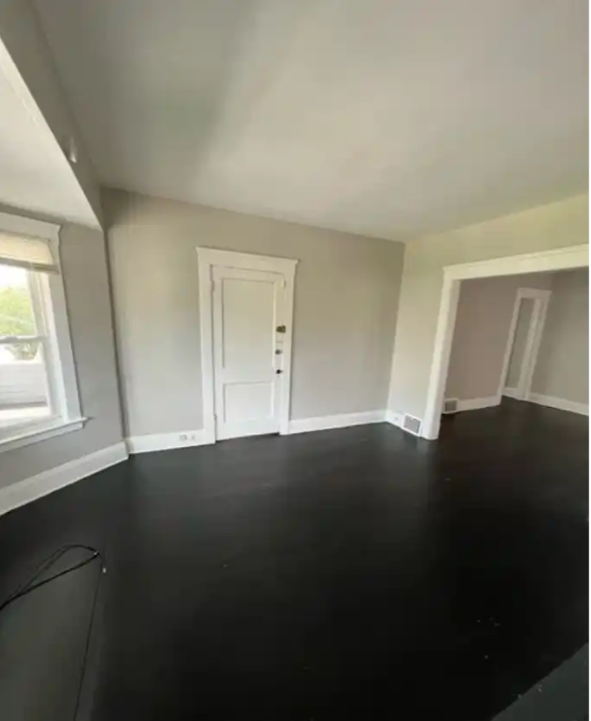 894 Paxton Rd #2 - Photo 3 of 7